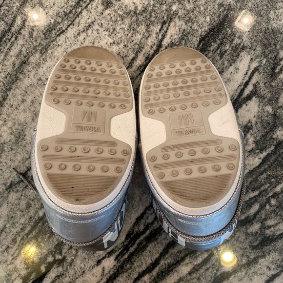 Moon Boots - Picture 8 of 8